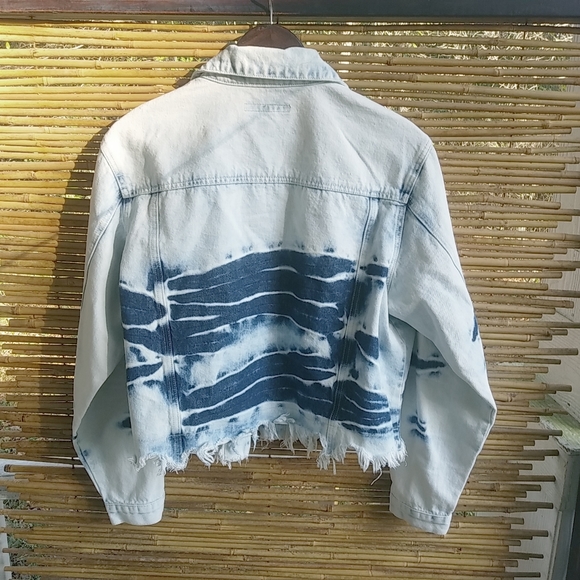 Vigoss L Y2K Blue Distressed Denim Jeans Crop Jacket - Picture 3 of 10